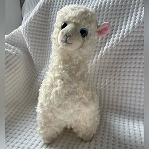 Ty Classic Lily the Llama.